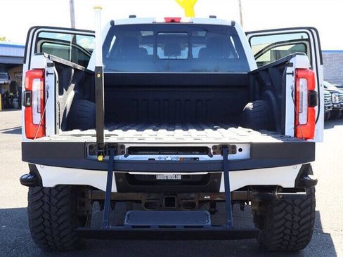 Used 2025 Ford F350 Platinum w/ Platinum Plus Package AWD/4WD image 39
