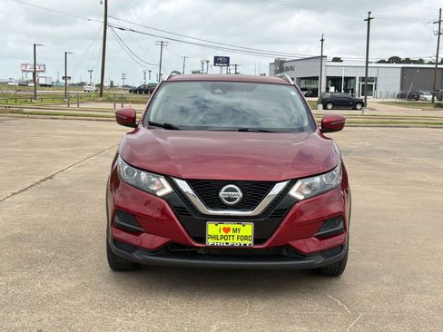Used 2020 Nissan Rogue Sport SV FWD image 6