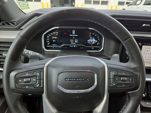 Certified 2023 GMC Sierra 1500 Denali w/ Denali Reserve Package AWD/4WD image 4