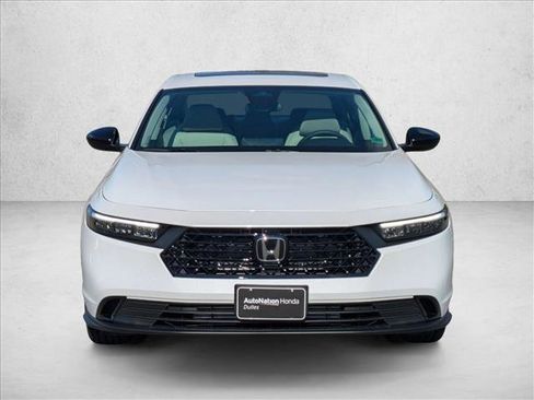 New 2025 Honda Accord SE image 6