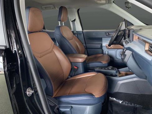 Used 2024 Ford Maverick Lariat image 27