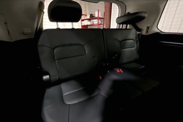 Used 2018 Toyota Land Cruiser AWD/4WD image 28