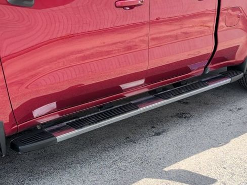 Used 2019 Chevrolet Silverado 1500 LT w/ All-Star Edition AWD/4WD image 36