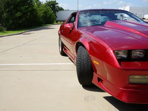 Used 1992 Chevrolet Camaro RS image 33
