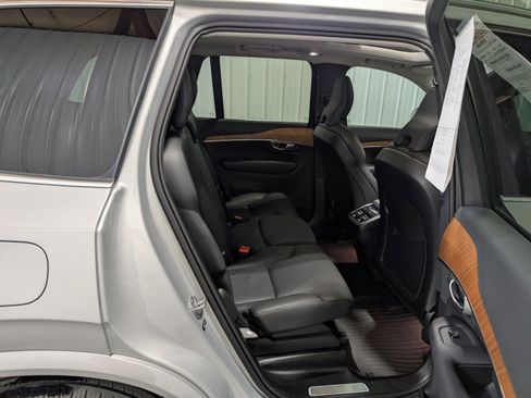 Used 2024 Volvo XC90 B6 Plus w/ Protection Package Premier image 29