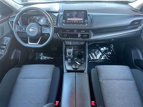 Certified 2023 Nissan Rogue SV image 13