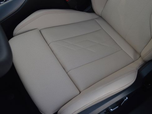 Used 2026 BMW X3 xDrive30 w/ Premium Package image 26