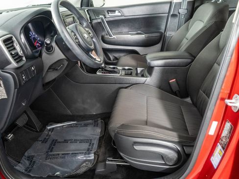 Used 2017 Kia Sportage LX AWD/4WD image 10