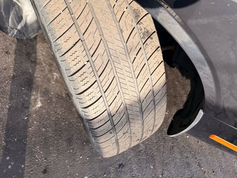 Used 2009 Dodge Challenger R/T image 32