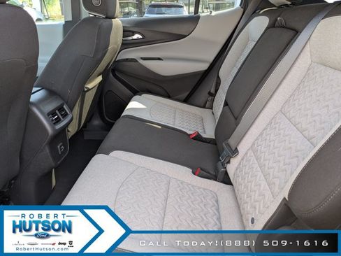 Used 2022 Chevrolet Equinox LT AWD/4WD image 13