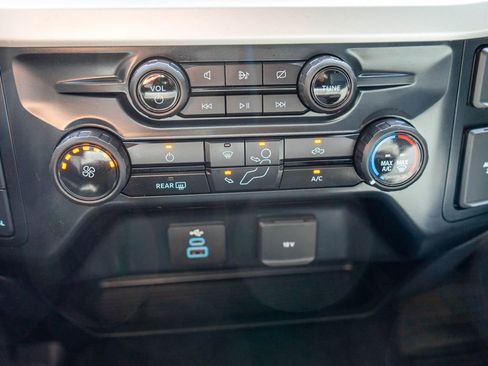 Used 2023 Ford F450 XLT w/ FX4 Off-Road Package AWD/4WD image 24