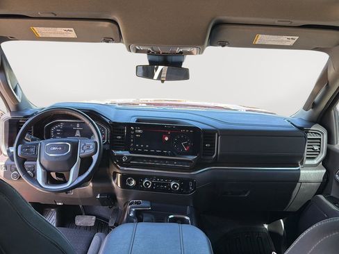 Used 2024 GMC Sierra 1500 Elevation image 25