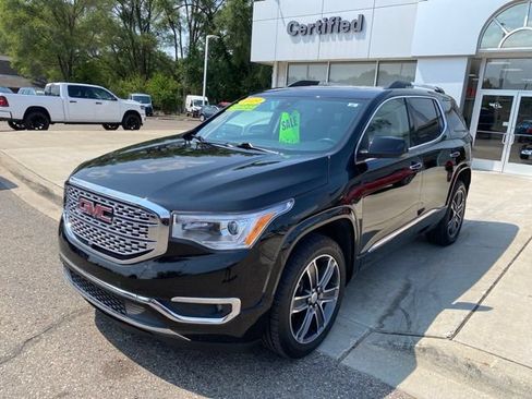 Used 2019 GMC Acadia Denali w/ Technology Package AWD/4WD image 11