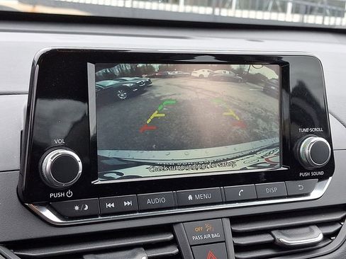 Certified 2022 Nissan Altima 2.5 S image 18