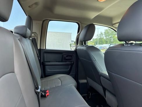 Used 2017 RAM 1500 Tradesman RWD image 23