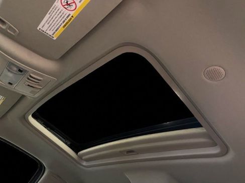 Used 2013 Chevrolet Silverado 2500 LTZ image 9