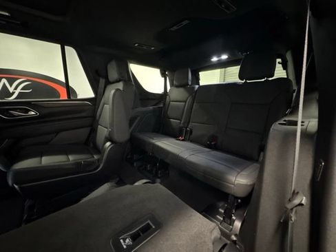 Used 2023 Chevrolet Tahoe LT w/ LT Signature Package AWD/4WD image 13
