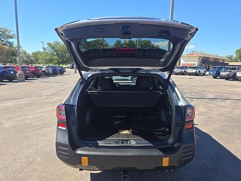 Used 2025 Subaru Outback Wilderness AWD/4WD image 9