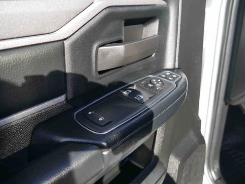 Certified 2024 RAM 3500 Tradesman w/ Chrome Appearance Group image 21