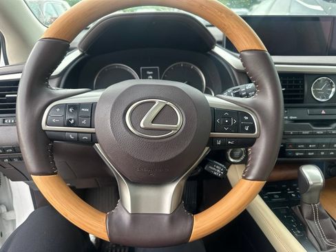 Used 2018 Lexus RX 350 AWD w/ Premium Package image 9
