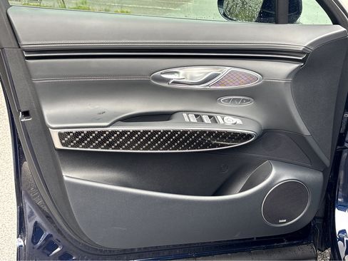 Used 2025 Genesis GV70 3.5T Sport w/ Sport Prestige Package image 28