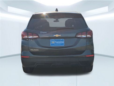 Used 2022 Chevrolet Equinox LS image 5