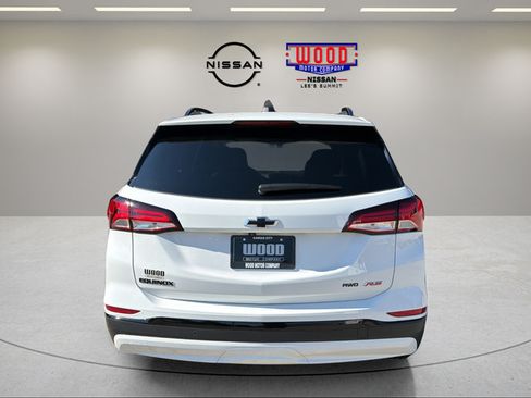 Used 2024 Chevrolet Equinox RS w/ RS Leather Package AWD/4WD image 3