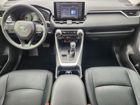 Used 2020 Toyota RAV4 XLE w/ Convenience Package image 32
