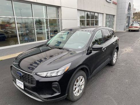 Certified 2024 Ford Escape Active image 1