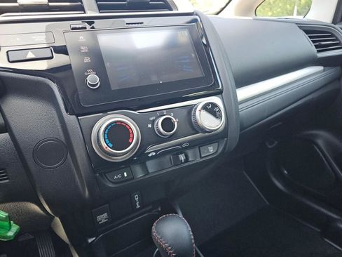 Used 2018 Honda Fit Sport image 26