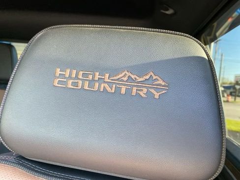 Used 2024 Chevrolet Silverado 3500 High Country w/ High Country Premium Package AWD/4WD image 17