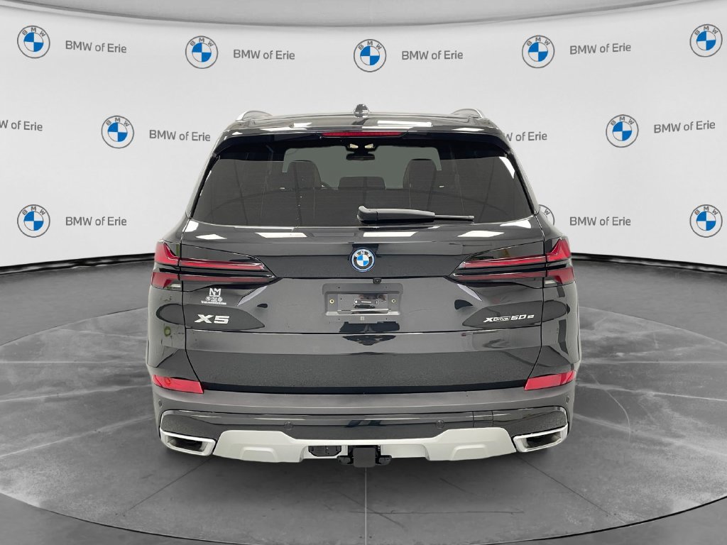 New 2026 BMW X5 xDrive50e AWD/4WD image 3