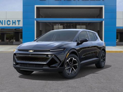 New 2026 Chevrolet Equinox EV LT image 6