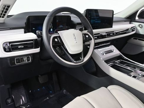New 2026 Lincoln Aviator Reserve AWD/4WD image 12