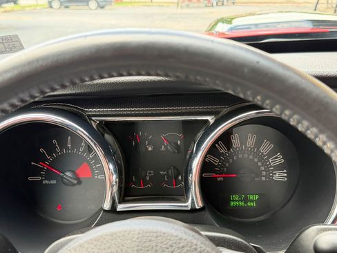 Used 2006 Ford Mustang GT RWD image 26