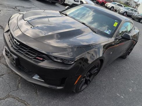 Used 2019 Chevrolet Camaro LT w/ RS Package RWD image 4