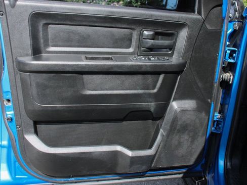 Used 2019 RAM 1500 Express w/ Express Value Package image 14