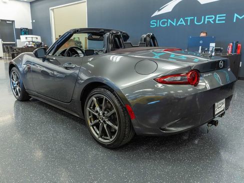 Used 2018 MAZDA MX-5 Miata Grand Touring image 9