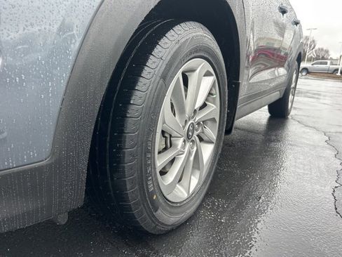 Used 2018 Hyundai Tucson SE image 12