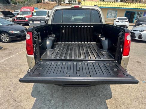 Used 2003 Ford Explorer Sport Trac XLT image 8