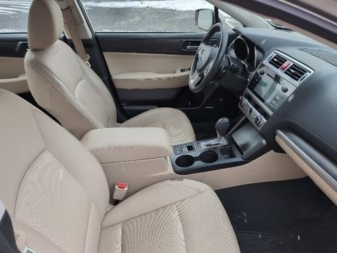 Used 2016 Subaru Legacy 3.6R Limited image 27