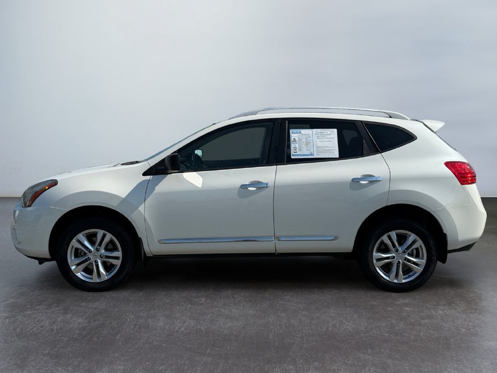 Used 2015 Nissan Rogue S w/ Convenience Package FWD image 6