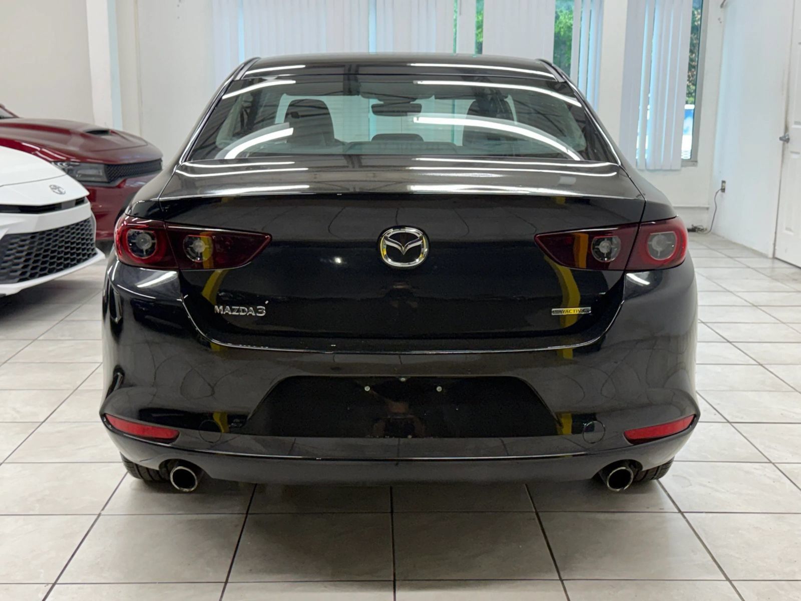 Used 2022 MAZDA MAZDA3 s FWD image 8
