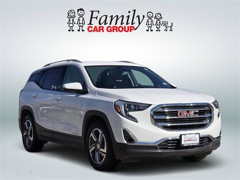 Used 2021 GMC Terrain SLT image 2