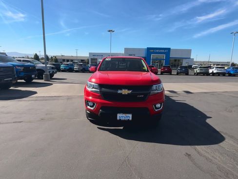 Used 2020 Chevrolet Colorado Z71 image 32