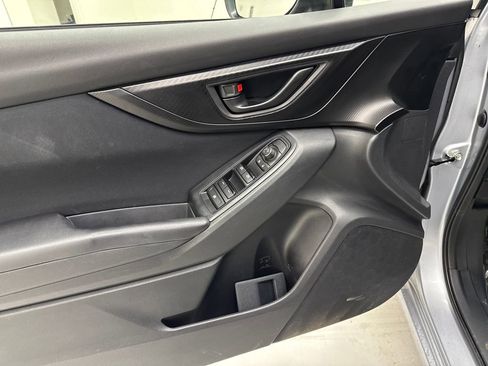 Used 2019 Subaru Impreza 2.0i image 11