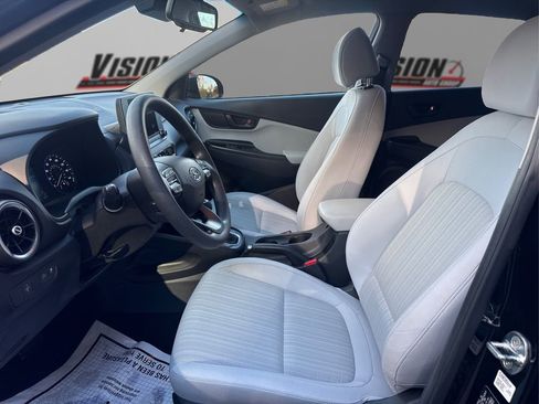 Certified 2023 Hyundai Kona SEL image 9