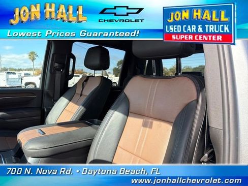 Used 2024 Chevrolet Silverado 3500 High Country w/ High Country Premium Package image 23