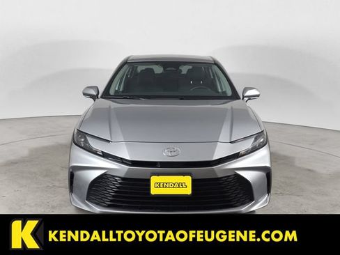 Used 2025 Toyota Camry LE FWD image 2