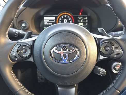 Used 2023 Toyota GR86 Premium w/ ALL Weather Mat Package (TMS) image 21